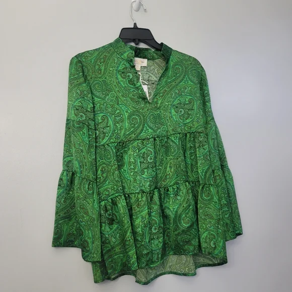 JB By Julie Brown New York Paisley Print Split Mock Neck Bell 3/4 Sleeve Top - Picture 7 of 10